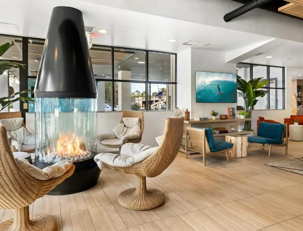 The Pierside Santa Monica hotel detail image 4