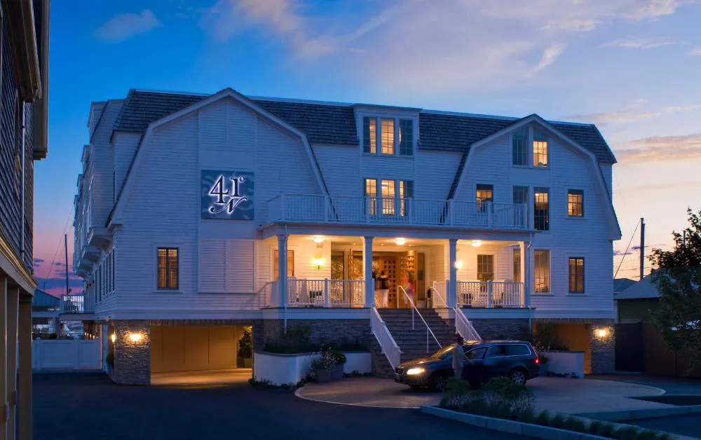 Forty 1 North hotel hero