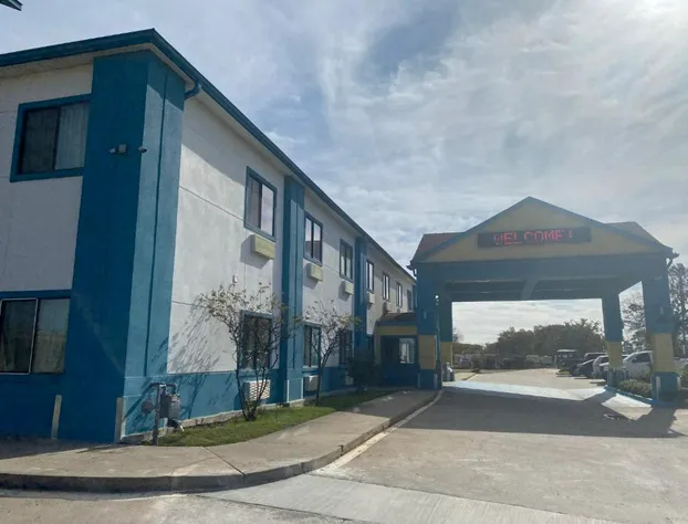 Tropicana Inn and Suites hotel detail image 1