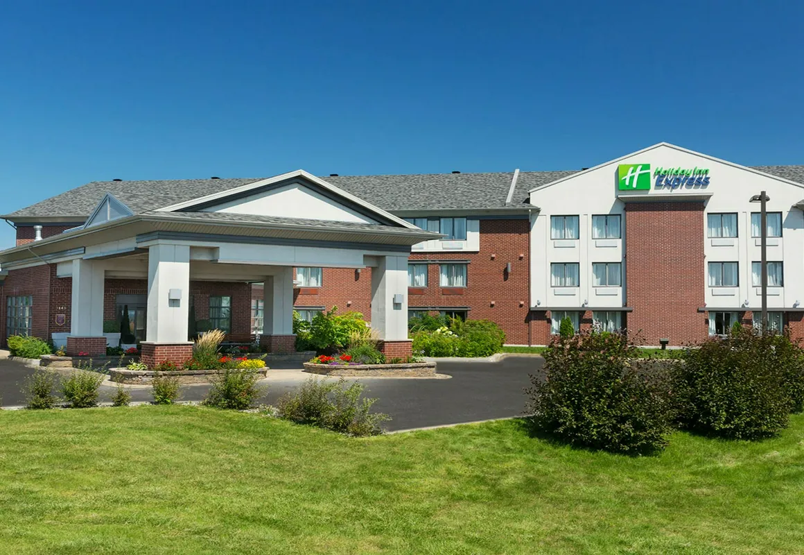 Holiday Inn Express Quebec City - Sainte Foy by IHG hotel hero