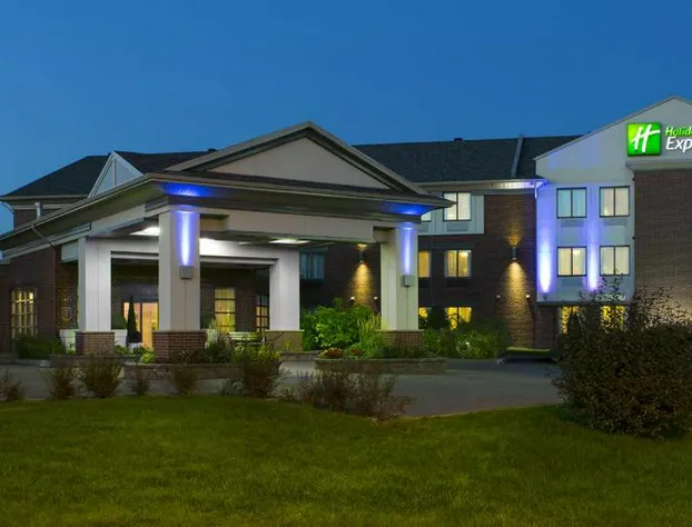 Holiday Inn Express Quebec City - Sainte Foy by IHG hotel detail image 1