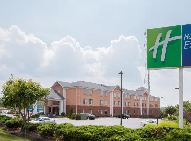 Holiday Inn Exp Winston Salem by IHG hotel detail image 3