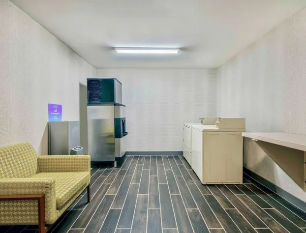 Hampton Inn Cortland hotel detail image 2