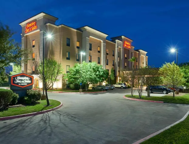 Hampton Inn & Suites Austin South/Buda hotel detail image 1