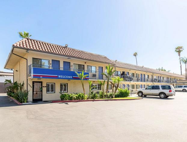 Motel 6 Riverside, CA - UCR East hotel detail image 1