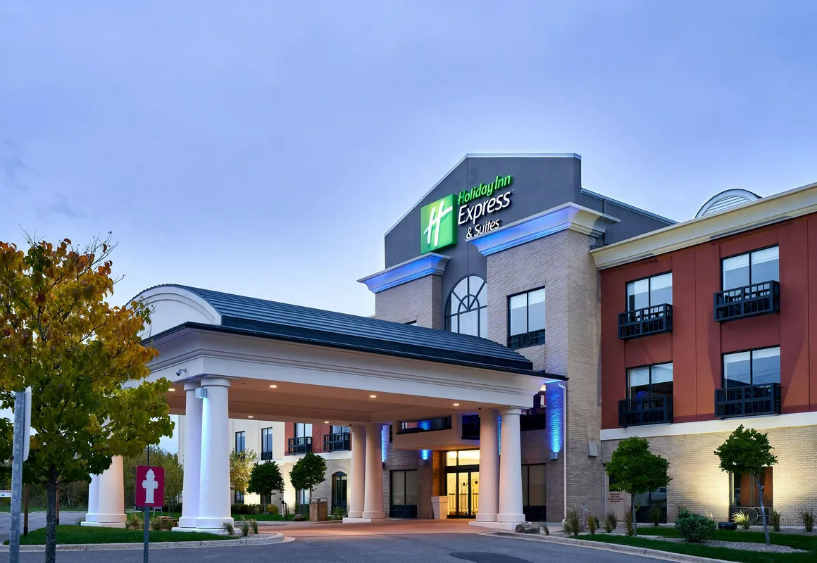 Holiday Inn Express Hotel & Suites Airport Dieppe by IHG hotel hero