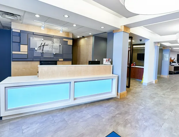 Holiday Inn Express Hotel & Suites Airport Dieppe by IHG hotel detail image 4