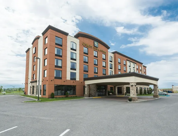 Quality Inn & Suites Levis hotel detail image 1