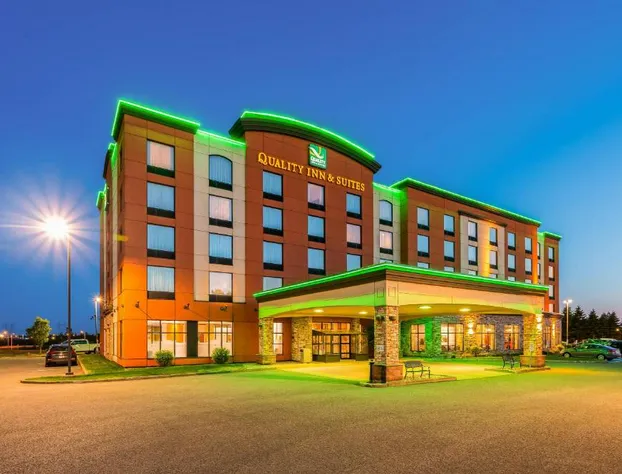 Quality Inn & Suites Levis hotel detail image 1