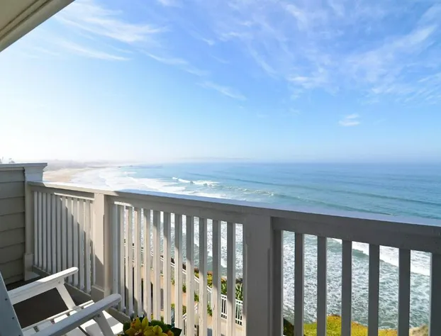 Pismo Lighthouse Suites hotel detail image 3