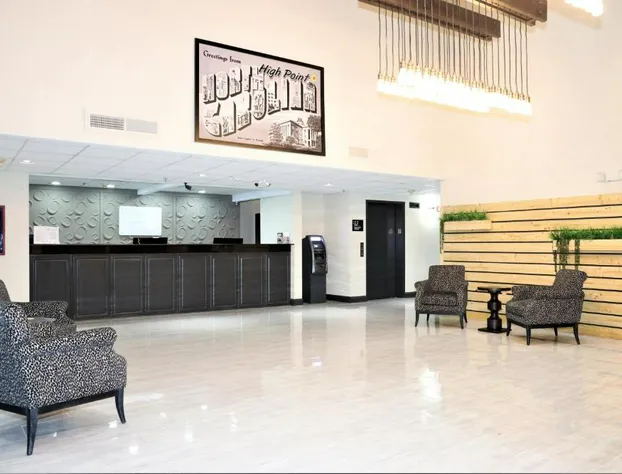 Super 8 by Wyndham High Point/Greensboro hotel detail image 3