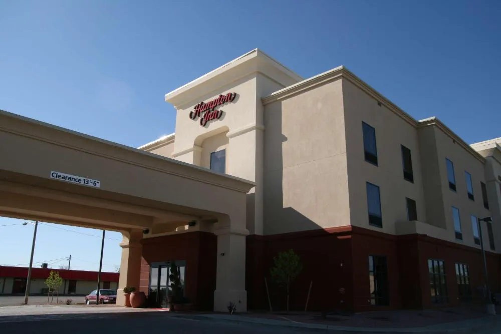 Hampton Inn La Junta hotel hero