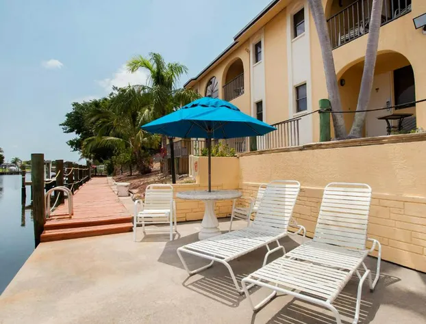 OYO Waterfront Hotel - Cape Coral/Fort Myers, FL hotel detail image 3