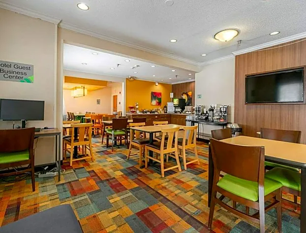 Wingate by Wyndham Great Falls hotel detail image 2