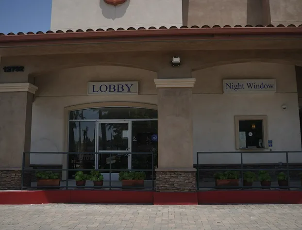 Harbor Inn & Suites hotel detail image 4