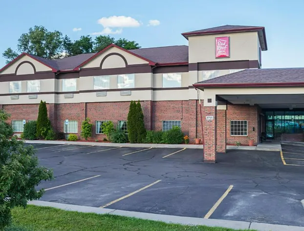 Red Roof Inn & Suites Lake Orion/ Auburn Hills hotel detail image 4