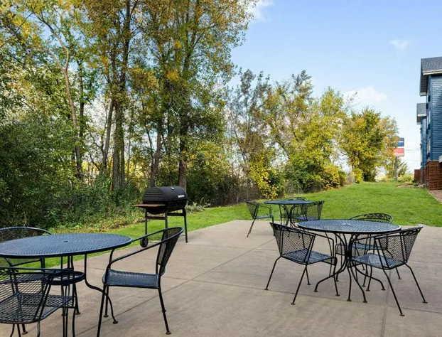 AmericInn by Wyndham Inver Grove Heights Minneapolis hotel detail image 4