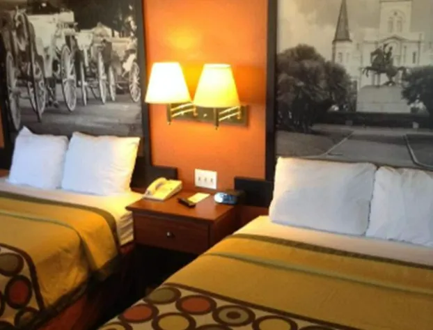 Super 8 by Wyndham New Orleans hotel detail image 4