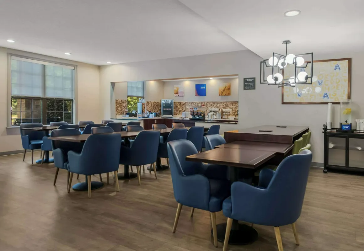 Comfort Inn Newport News - Hampton I-64 hotel hero