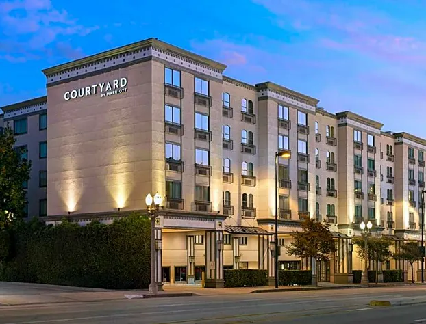 Courtyard by Marriott Pasadena/Old Town hotel detail image 2