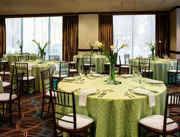 The Plaza Hotel Columbus at Capital Square hotel detail image 2