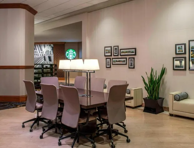 The Plaza Hotel Columbus at Capital Square hotel detail image 3