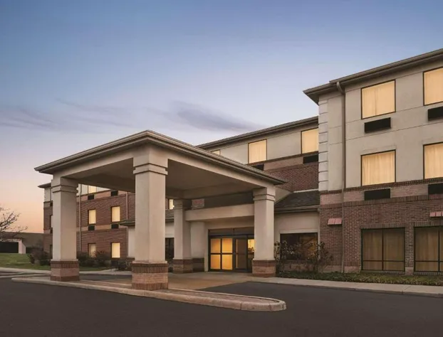 Country Inn & Suites by Radisson, Dayton South, OH hotel detail image 3