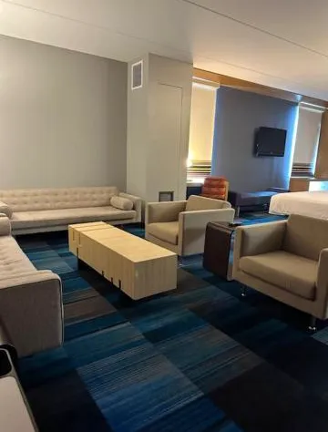Aloft Bolingbrook hotel detail image 1