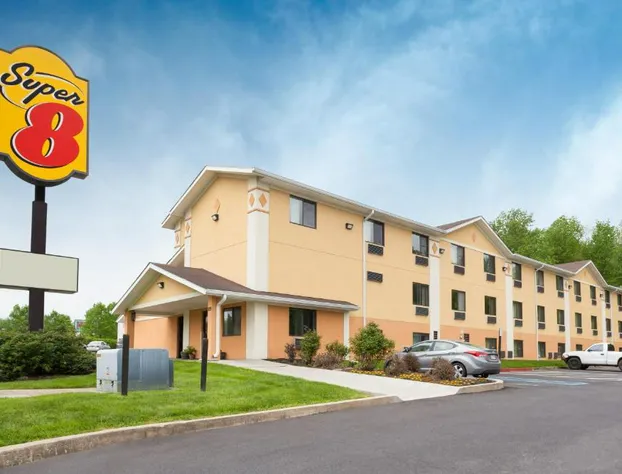 Super 8 by Wyndham Havre De Grace Aberdeen Area hotel detail image 1