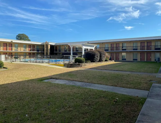 Quality Inn Elizabeth City near University hotel detail image 3