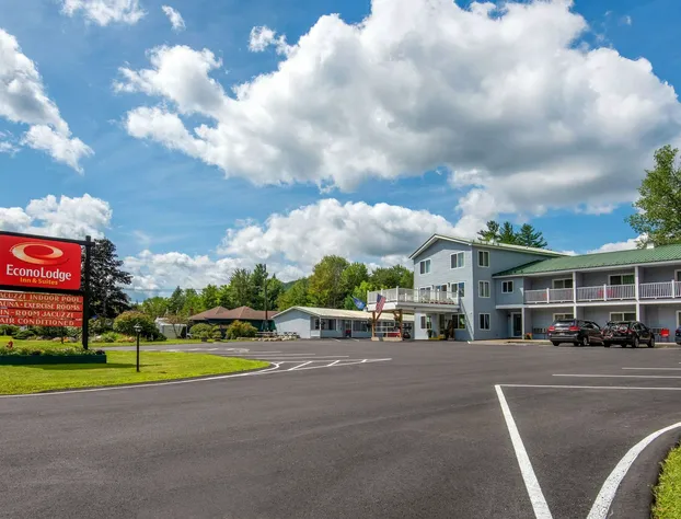 Quality Inn & Suites hotel detail image 3