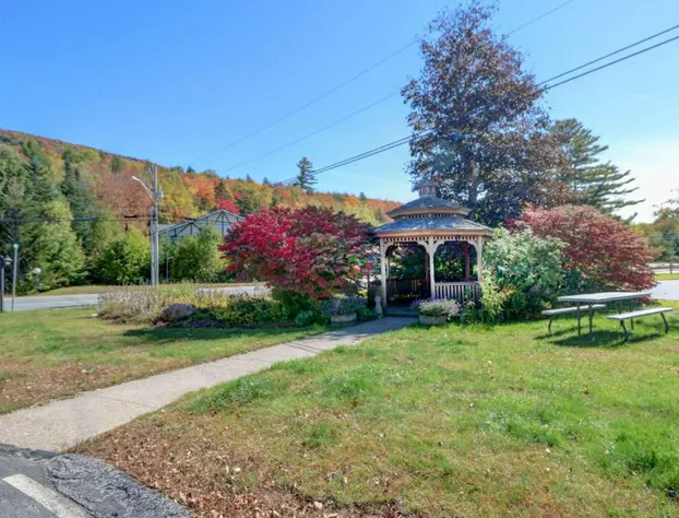 Quality Inn & Suites Lincoln I-93 hotel detail image 2