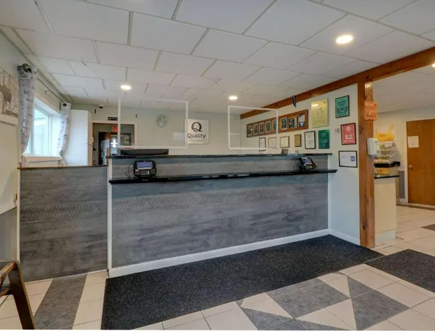 Quality Inn & Suites Lincoln I-93 hotel detail image 4