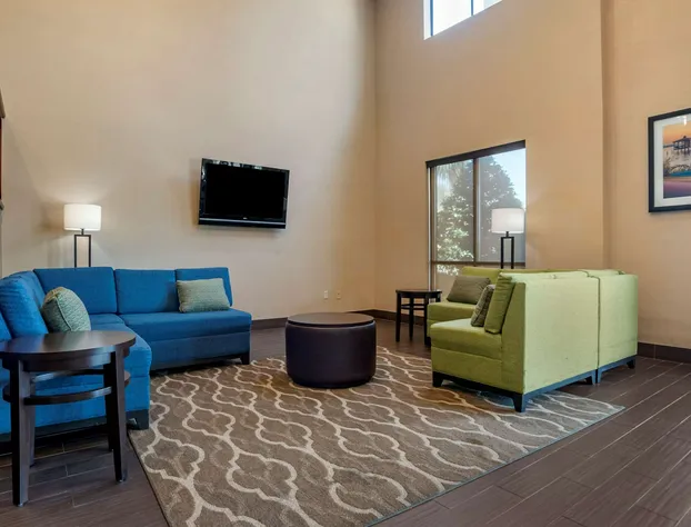 Comfort Suites Mobile hotel detail image 3