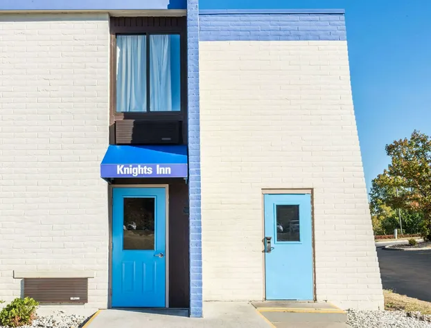 Knights Inn Dayton at Poe Ave hotel detail image 2