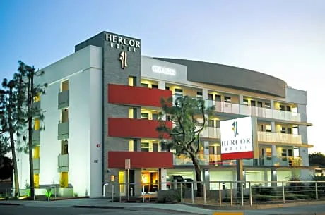 Hercor Hotel - Urban Boutique hotel hero