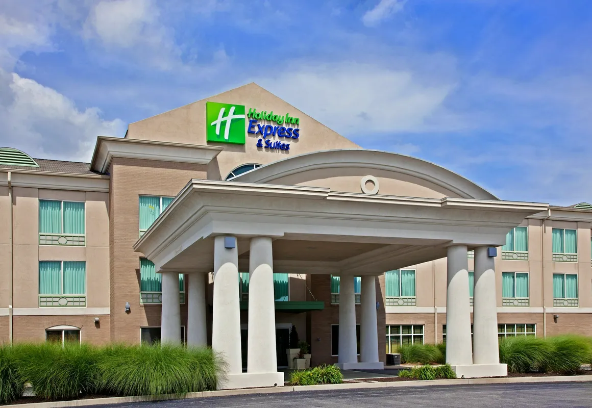 Holiday Inn Express Hotel & Suites Greenwood by IHG hotel hero