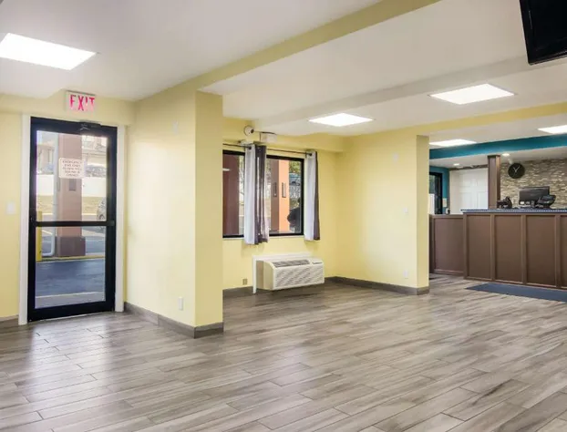 Rodeway Inn & Suites Monroeville - Pittsburgh hotel detail image 3