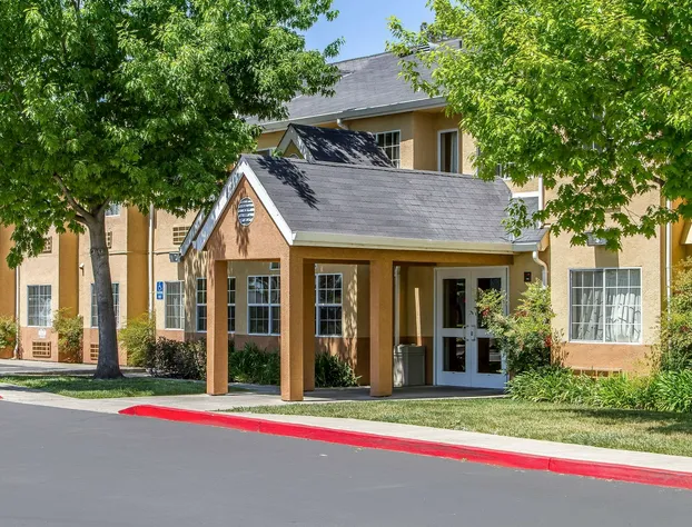 Quality Inn & Suites Santa Rosa South hotel detail image 1