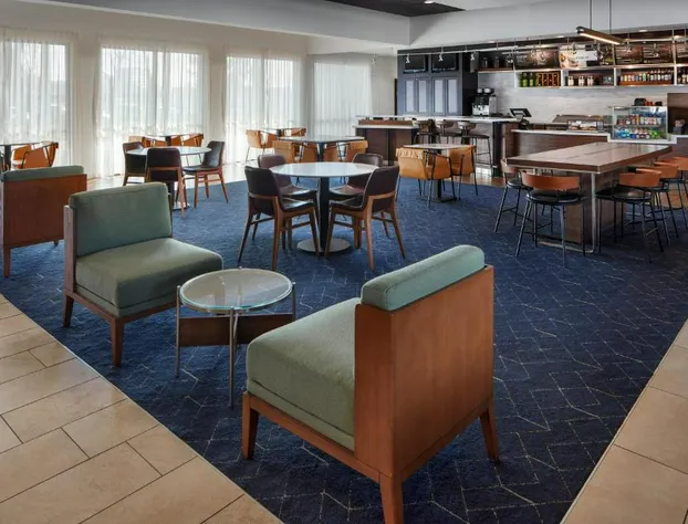 Courtyard by Marriott Columbus Dublin hotel detail image 4