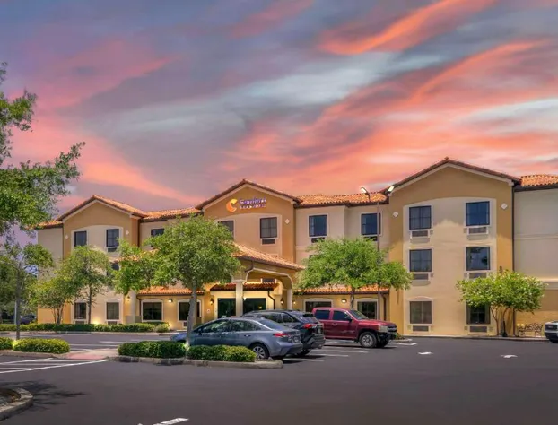 Comfort Inn & Suites Northeast - Gateway hotel detail image 3