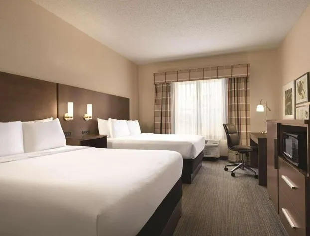Country Inn & Suites by Radisson, Forest Lake, MN hotel detail image 4