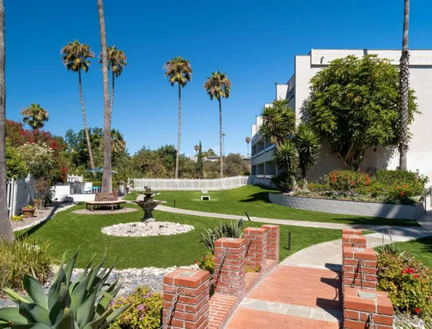 San Clemente Inn hotel detail image 2