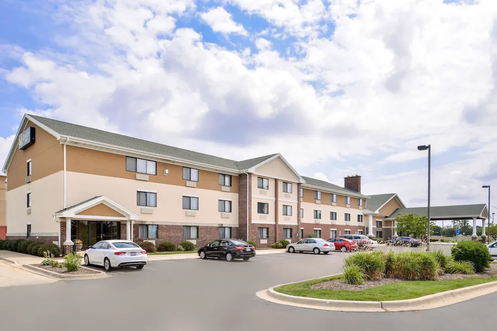 Quality Inn Bolingbrook I-55 hotel hero