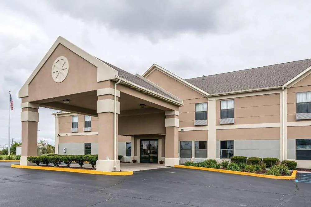 Days Inn by Wyndham Kentland hotel hero