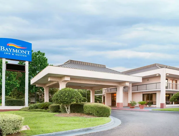 Baymont by Wyndham Mobile/ I-65 hotel detail image 1