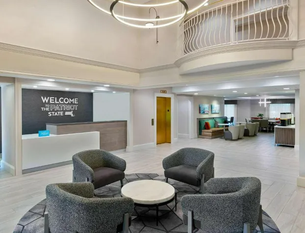 Hampton Inn Boston Bedford Burlington hotel detail image 4