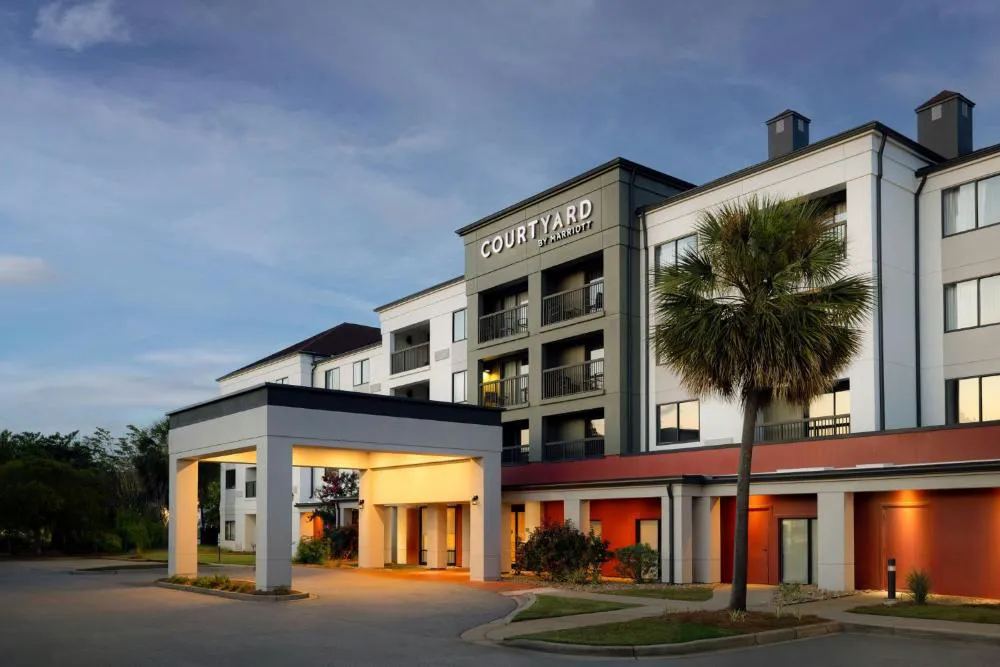 Courtyard by Marriott North Charleston Airport/Coliseum hotel hero