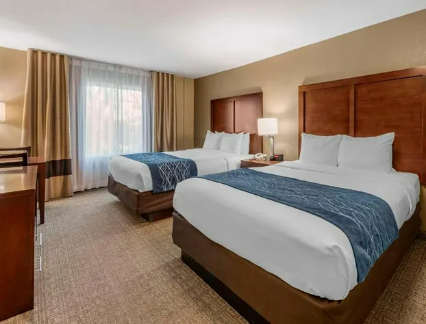 Comfort Inn & Suites Ventura Beach hotel detail image 4