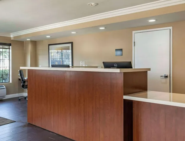 Comfort Inn & Suites Ventura Beach hotel detail image 2